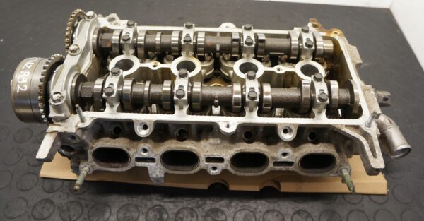 GŁOWICA WAŁKI TOYOTA YARIS III 1,5 HYBRID 1NZ X1NZ-P92