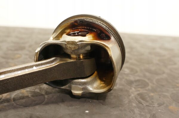 17937240492-69691936a4ce8 TŁOK FORD FOCUS MK3 1,0 ECOBOOST CM5G-FD