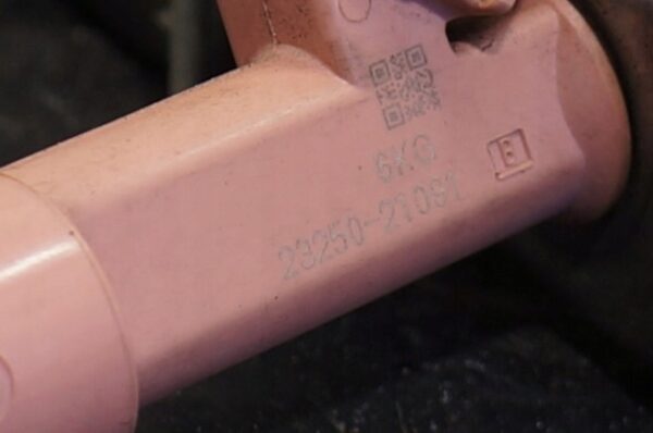 LISTWA WTRYSKOWA TOYOTA YARIS III 1,5 HYBRID 1NZ 23250-21091