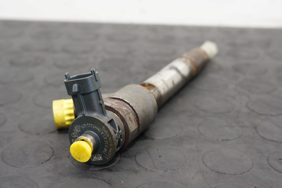 17945108731-696918a28ac55 WTRYSKIWACZ WTRYSK FIAT DOBLO COMPASS 1,6M-JET 0445111125