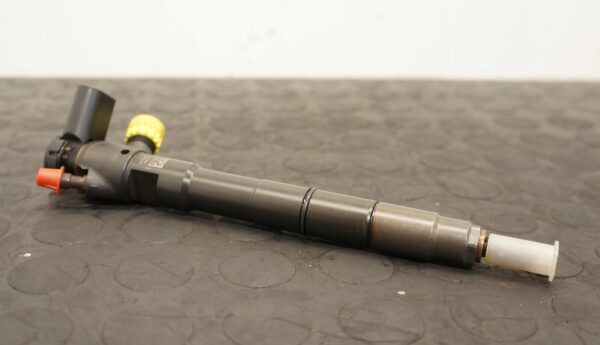 WTRYSKIWACZ WTRYSK SKODA OCTAVIA VW GOLF VII T-ROC 1,6TDI 04L130277BF