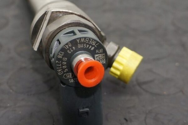 17945431884-6969189951223 WTRYSKIWACZ WTRYSK VW GOLF A3 PASSAT 1,6TDI 0445110473 04L130277AD