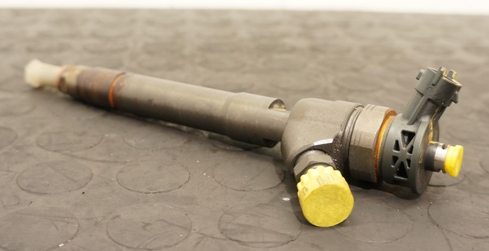 WTRYSKIWACZ WTRYSK RENAULT TRAFIC QASHQAI 1,6 DCI 0445110414