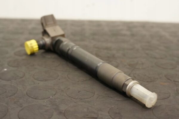 17945820548-696918745e66e WTRYSKIWACZ WTRYSK TOYOTA LAND CRUISER HILUX 2.8 D4D 23670-11010