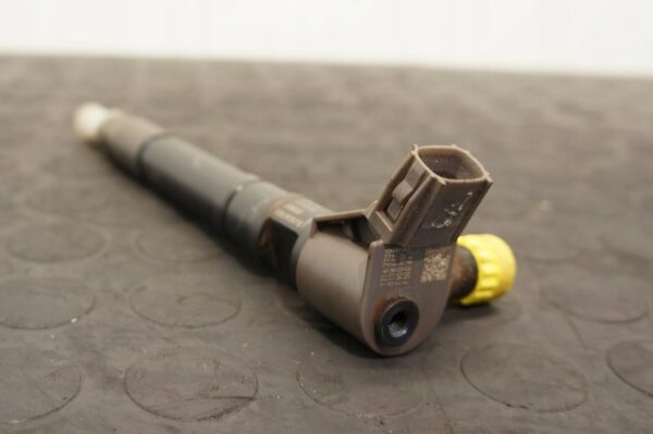 17945820548-6969187595815 WTRYSKIWACZ WTRYSK TOYOTA LAND CRUISER HILUX 2.8 D4D 23670-11010