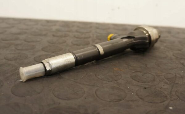 WTRYSKIWACZ OPEL ZAFIRA B 8973762701