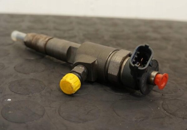 FIESTA MK7 B-MAX 1.5 TDCI 15r 75KM UGJC wtrysk wtryskiwacz 0445110489