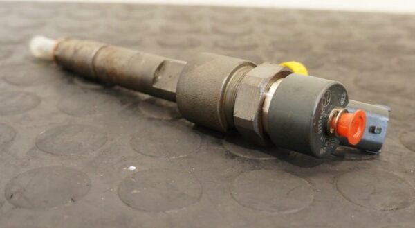 ALFA ROMEO 147 156 166 FIAT DOBLO 1.9 2.4 JTD WTRYSKIWACZ WTRYSK 0445110119