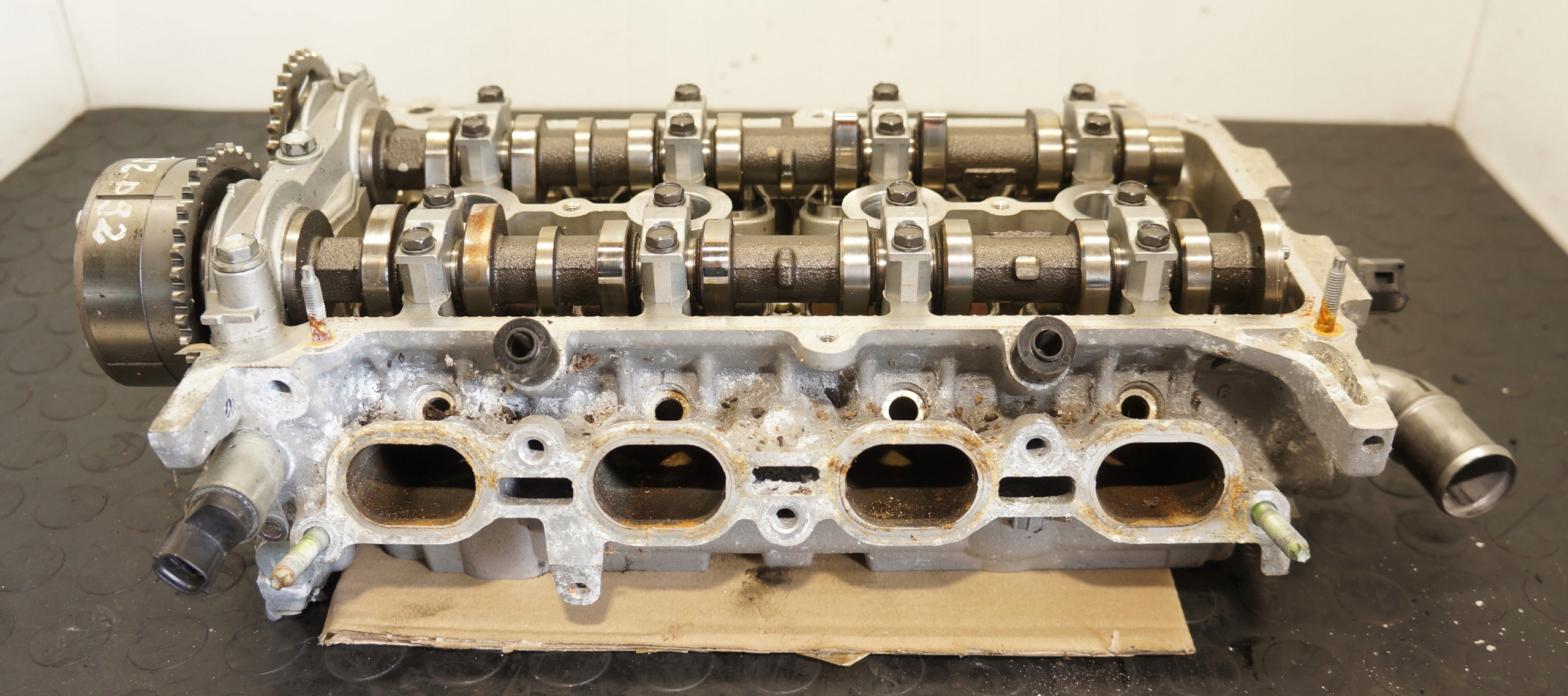 GŁOWICA WAŁKI TOYOTA YARIS III 1,5 HYBRID 1NZ X1NZ-P92