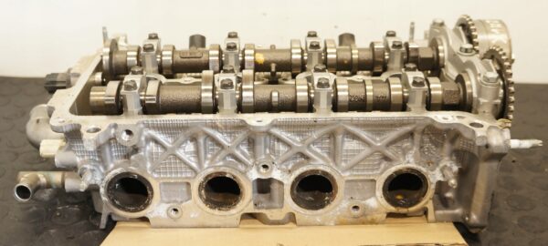 GŁOWICA WAŁKI TOYOTA YARIS III 1,5 HYBRID 1NZ X1NZ-P92