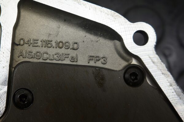 POMPA OLEJU VW GOLF VII POLO 1,0 TSI 04E115109D