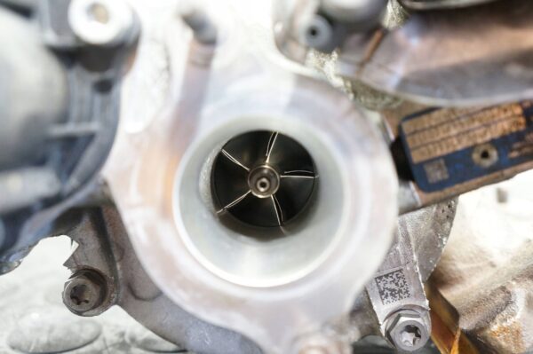 TURBOSPRĘŻARKA RENAULT CLIO DUSTER LOGAN MICRA 1.0 TCE 16319700058