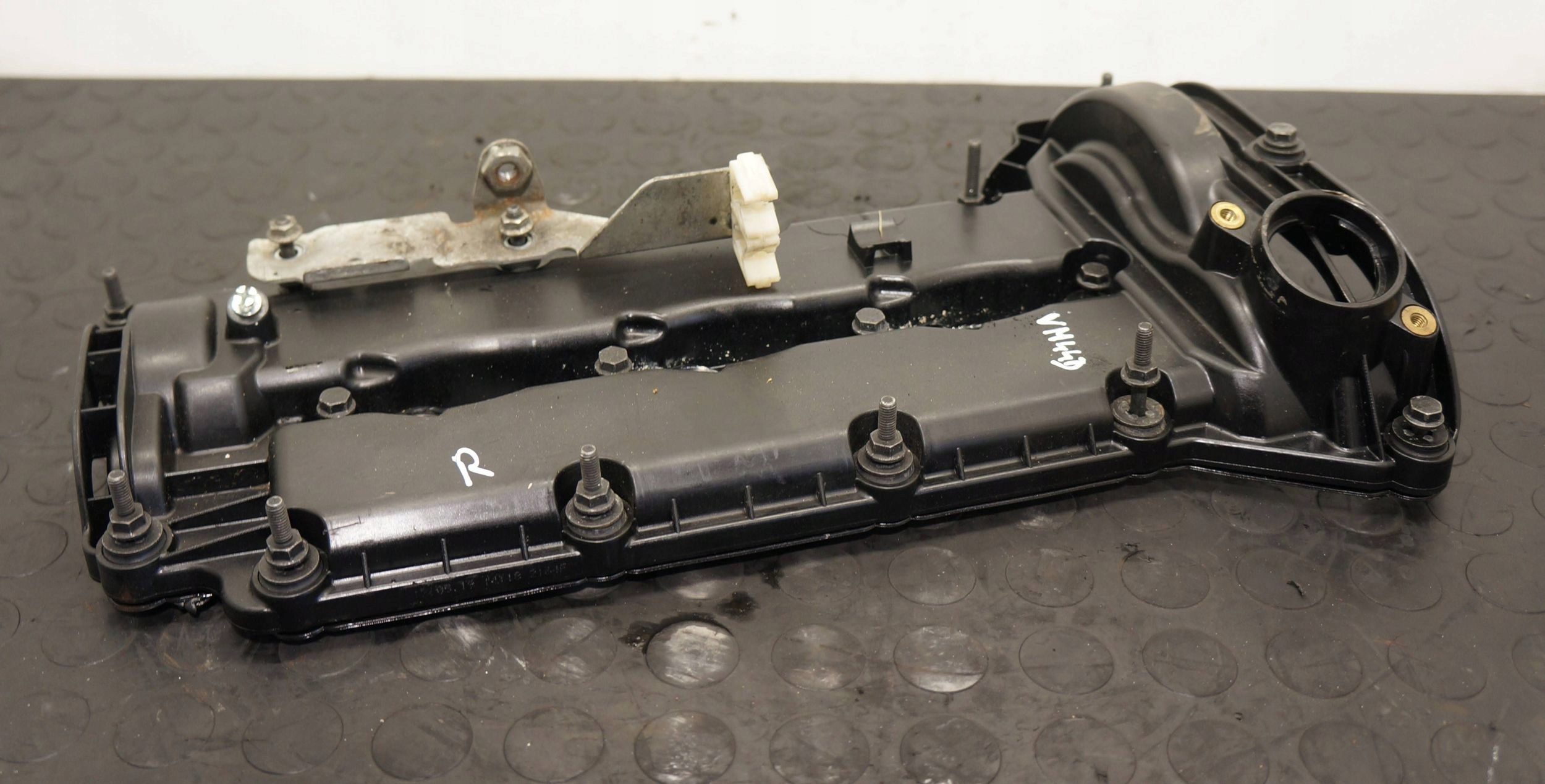 17993419962-6968f8efa8a4a POKRYWA ZAWORÓW JEEP GRAND CHEROKEE WK2 3.0 CRD 20132531