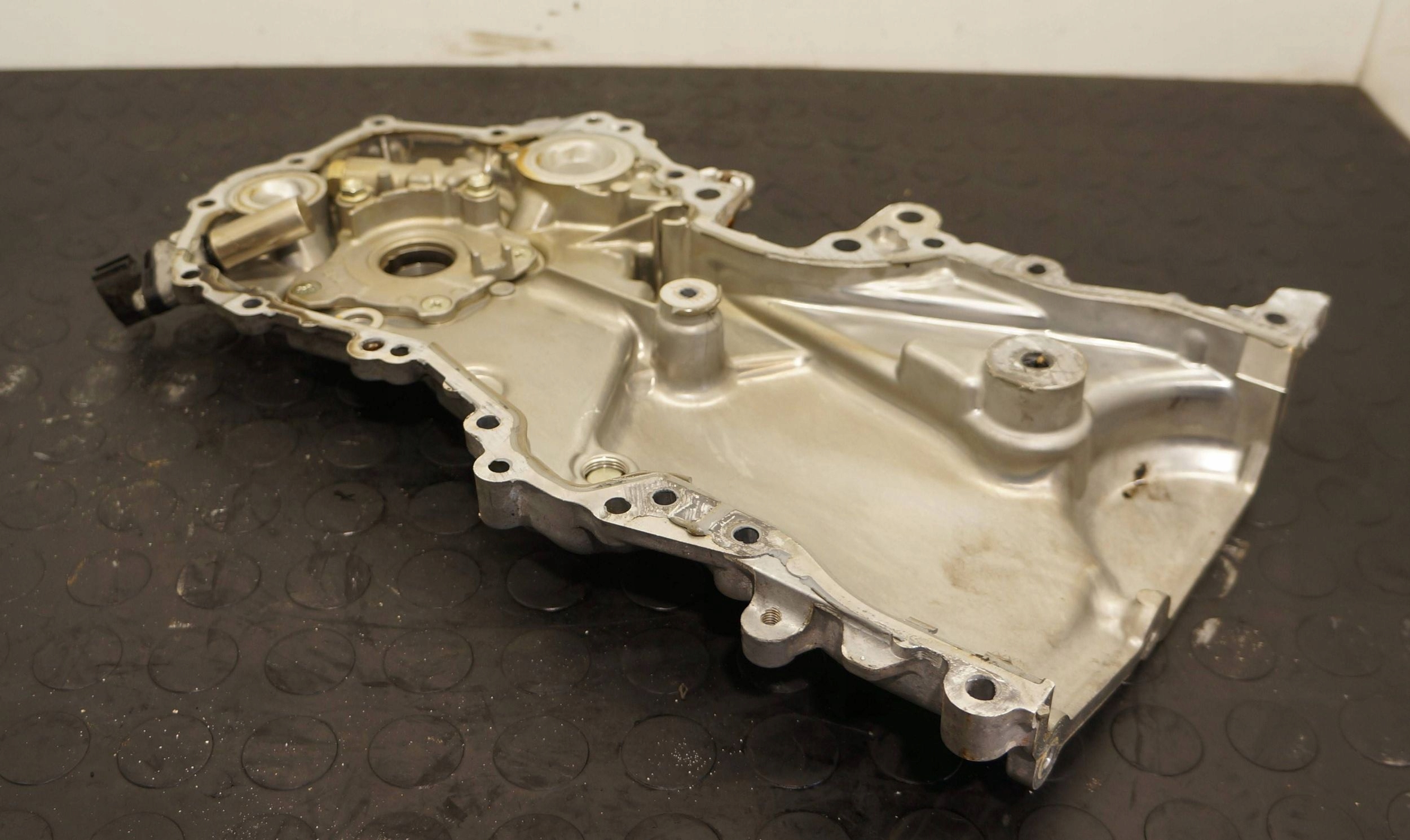 17994471354-6968f89faa9b6 OBUDOWA ROZRZĄDU TOYOTA YARIS III P13 PRIUS III 1,5 1NZ