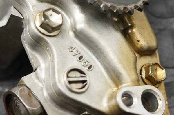 POMPA OLEJU TOYOTA C-HR AURIS COROLLA BENZYNA 1.2 8NR