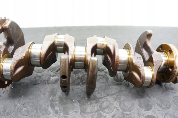 WAŁ KORBOWY Mitsubishi Space Star 1.0 3A90 NOMINAŁ