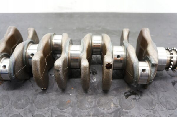 WAŁ KORBOWY TOYOTA C-HR AURIS COROLLA BENZYNA 1.2 8NR NOMINAŁ