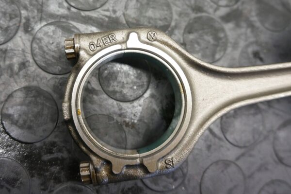 TŁOK Z KORBOWODEM VW GOLF Polo FABIA 1.0 TSI CHZ 04ER