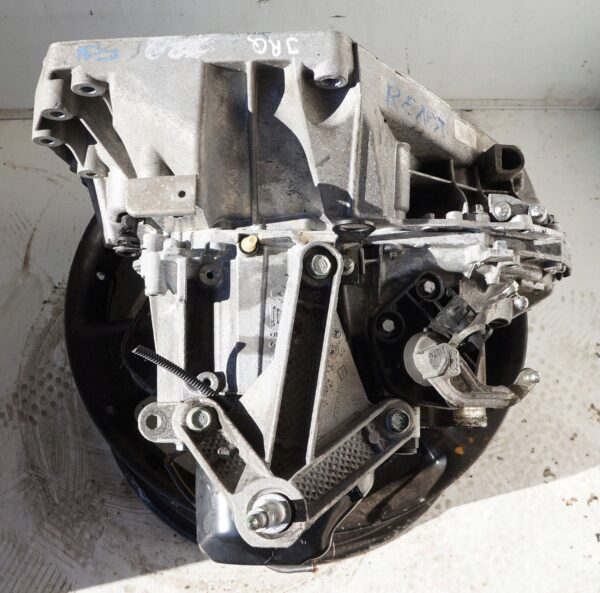 SKRZYNIA BIEGÓW NISSAN QASHQAI JUKE 1.6B JRQS2G 8200367222 JR5132