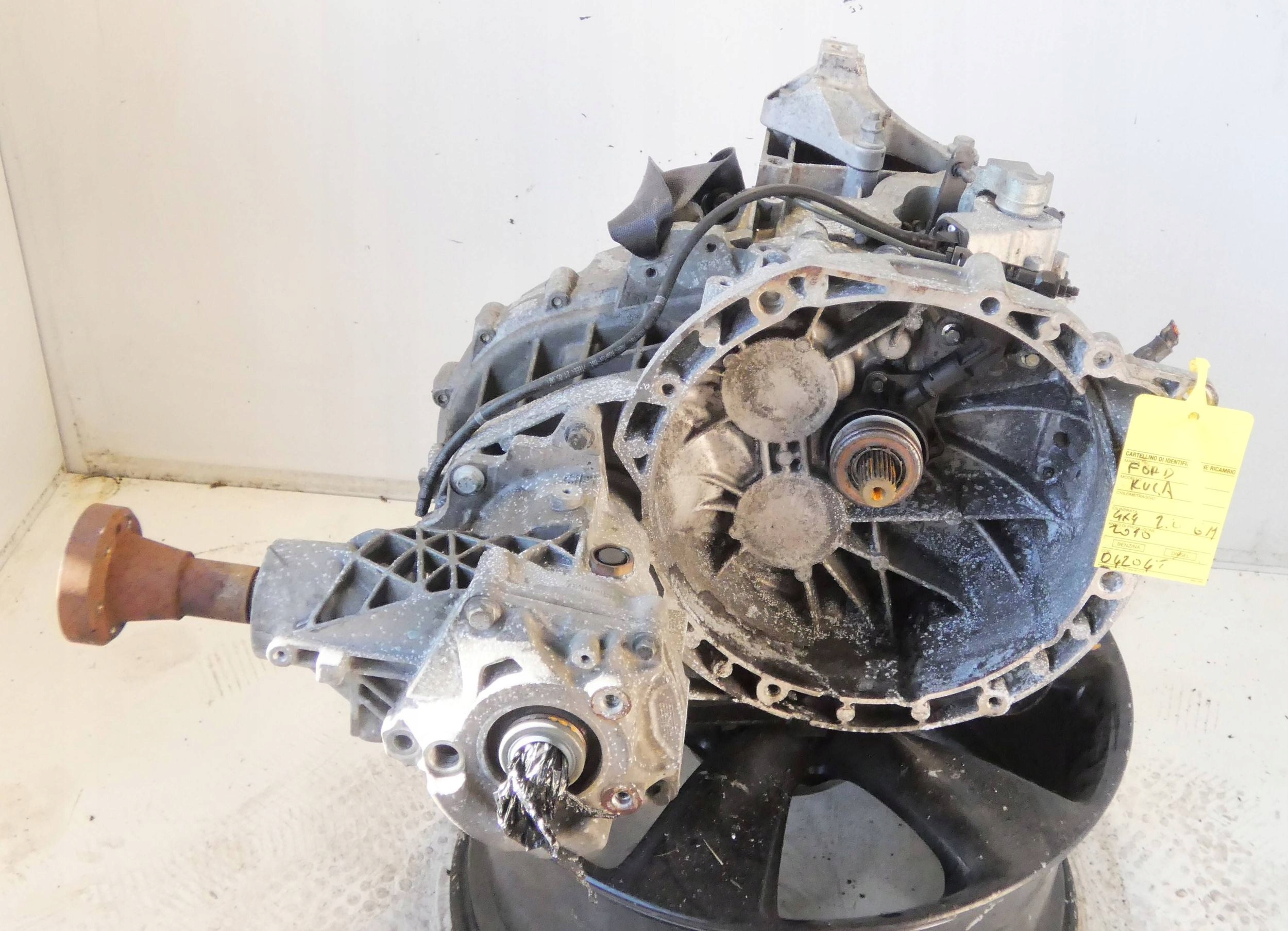 SKRZYNIA BIEGÓW REDUKTOR FORD KUGA I 2.0 TDCI 8V4R7002BE