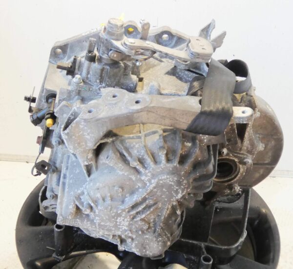 SKRZYNIA BIEGÓW OPEL MOKKA ASTRA CORSA E 1.4 TURBO M320LUJ