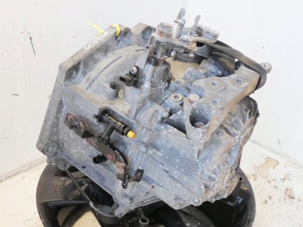 SKRZYNIA BIEGÓW OPEL MOKKA ASTRA CORSA E 1.4 TURBO M320LUJ