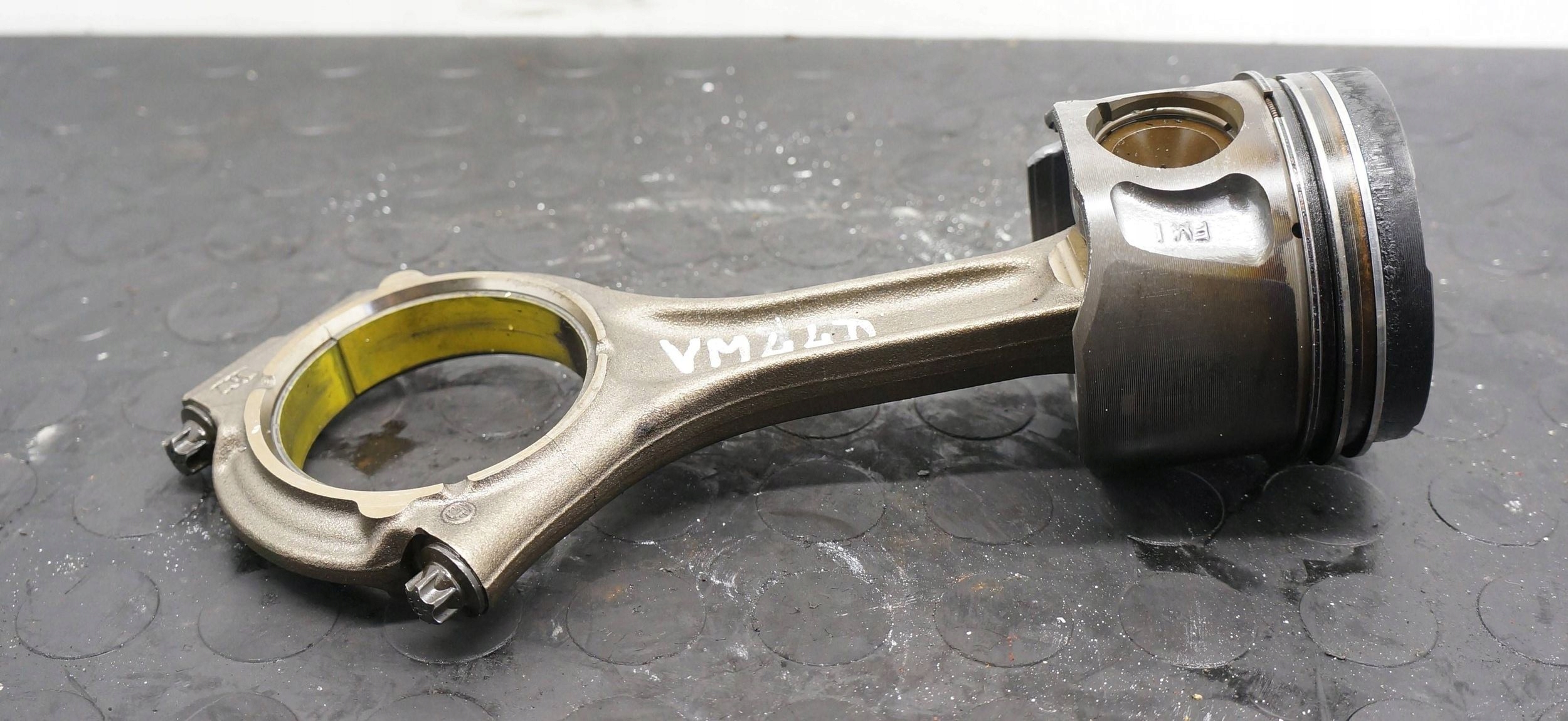 18022681034-6968f4e50cc0d TŁOK Z KORBOWODEM JEEP GRAND CHEROKEE WK2 3.0CRD 2017H