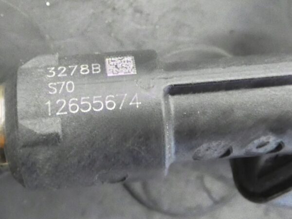 LISTWA WTRYSKOWA OPEL CORSA E VIVA KARL 1,0 12V L5Q 55497546 12655674