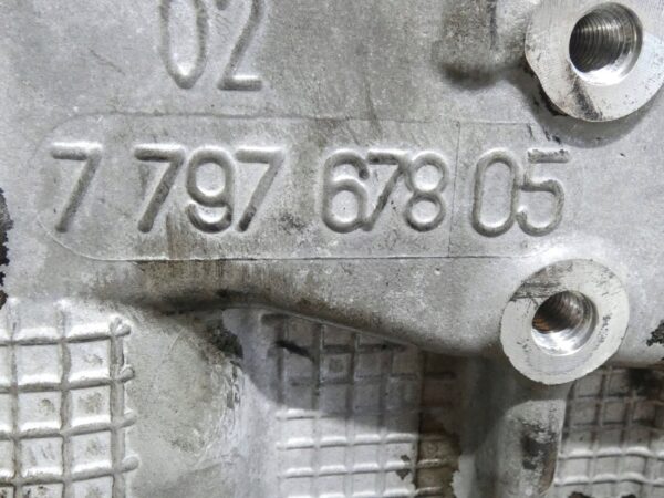 GŁOWICA BMW 1 E87 3 E90 E92 5 E60 E61 X3 E83 2.0D N47 7797678