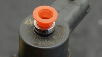 WTRSYSKIWACZ WTRYSK OPEL COMBO FIAT DOBLO 1,3 JTD 0445110083