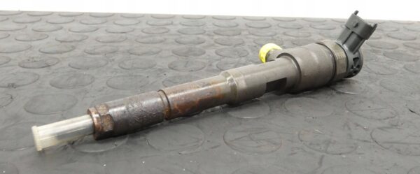 WTRYSKIWACZ WTRYSK RENAULT CLIO IV MEGANE III SCENIC 0445110652