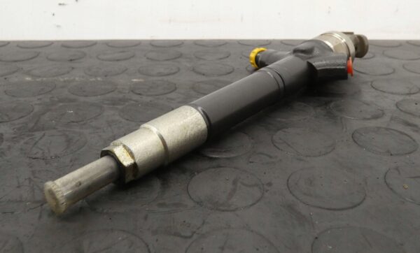 18053442136-6968f228188df WTRYSKIWACZ WTRYSK TOYOTA AVENSIS RAV-4 LEXUS IS 2.2 D4D 236700R050