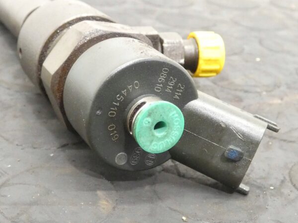 WTRYSKIWACZ WTRYSK FIAT STILO PUNTO PALIO 1.9 JTD 0445110019