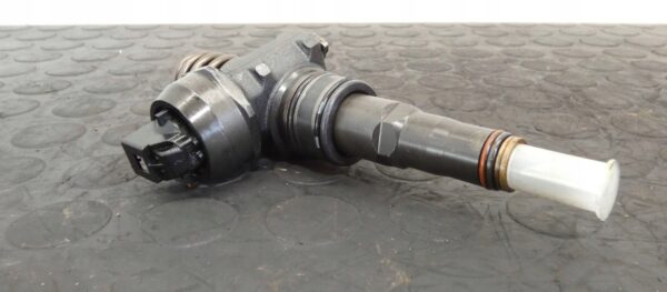 POMPOWTRYSK VW GOLF PASSAT A3 8L A4 B6 BORA 1,9 TDI 0986441506