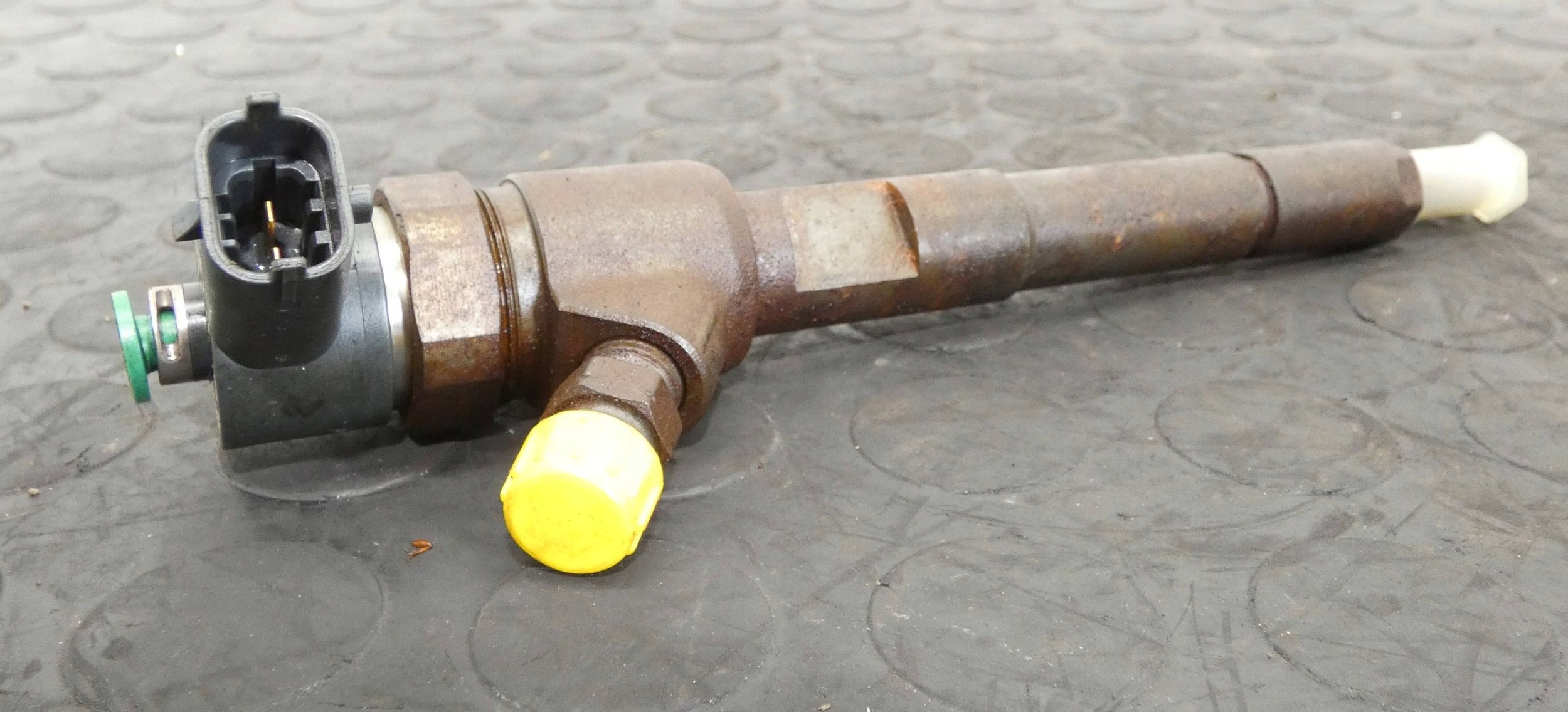 WTRYSKIWACZ WTRYSK FIAT TIPO FIORINO 500X 1.3 M-JET E6 0445110938