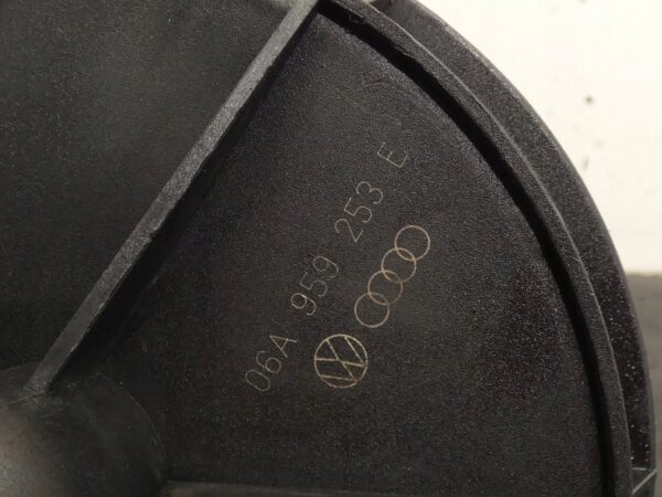 POMPA POWIETRZA WTÓRNEGO VW GOLF AUDI A3 SKODA OCTAVIA 1.6 MPI 06A959253E