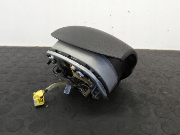 Poduszka powietrzna AIRBAG kierowcy Volkswagen Golf V 1K0880201BL