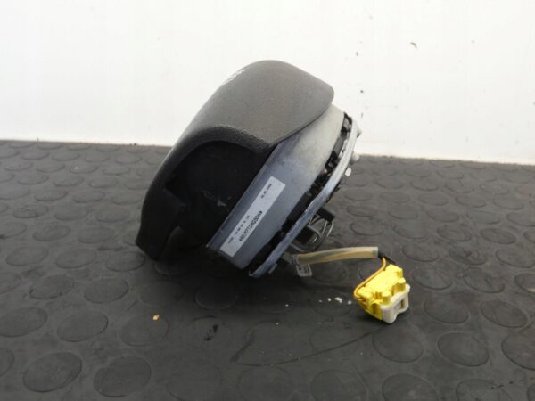 Poduszka powietrzna AIRBAG kierowcy Volkswagen Golf V 1K0880201BL