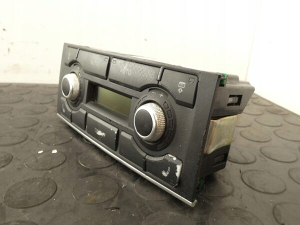 PANEL KLIMATYZACJI TYŁ AUDI A8 D3 4E0919158A