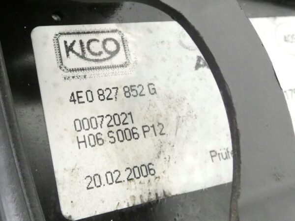 DOCIĄG KLAPY BAGAŻNIKA TYŁ AUDI A8 D3 4E0827852G