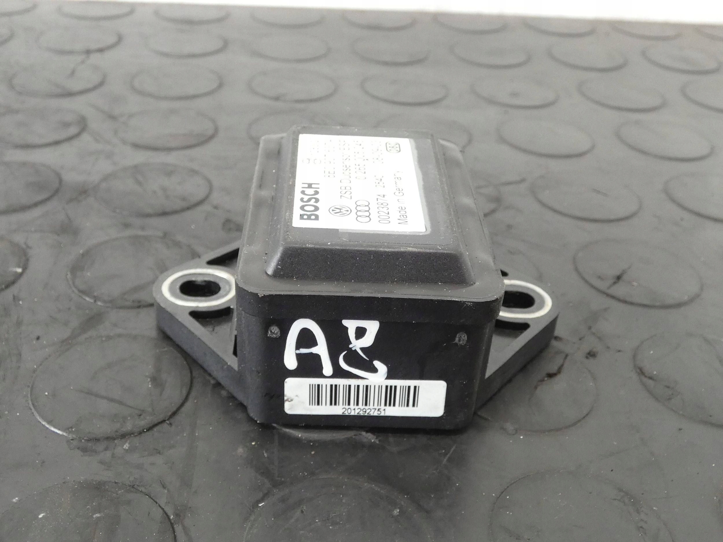 CZUJNIK ESP A8 S8 D3 8E0907637A 0265005245