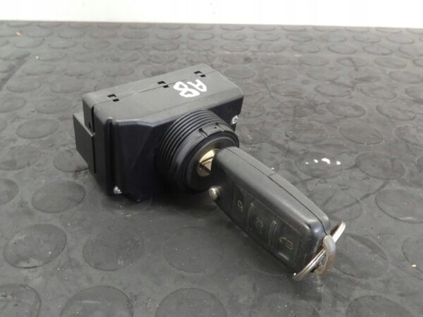 STACYJKA KLUCZYK Audi A8 S8 D3 4E 3D0905865C