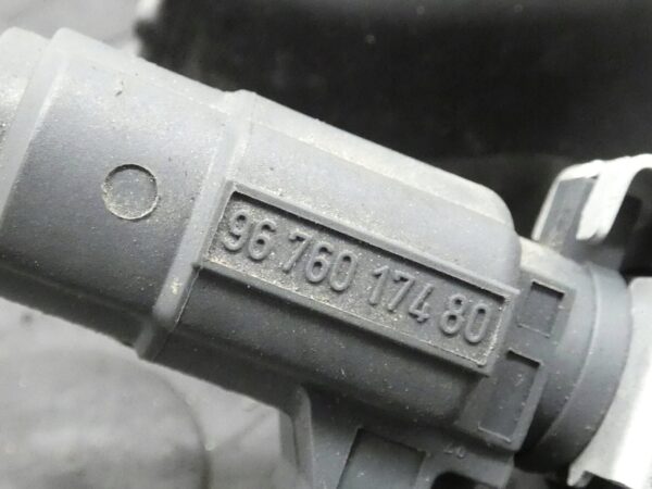 LISTWA WTRYSKOWA WTRYSKI PEUGEOT 308 CITROEN C3 CORSA 1,2VTI 9816955780