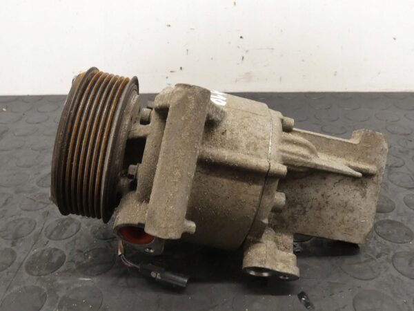 KOMPRESOR KLIMATYZACJI DACIA SANDERO LOGAN RENAULT CLIO 0.9 TCE 926005689R
