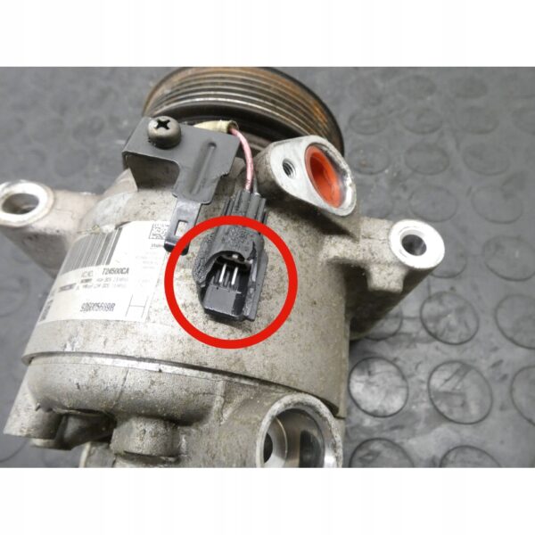 KOMPRESOR KLIMATYZACJI DACIA SANDERO LOGAN RENAULT CLIO 0.9 TCE 926005689R