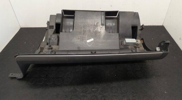 18100876518-6968eb0e6eea6 Schowek Volkswagen Golf V JETTA 1K1857097PC