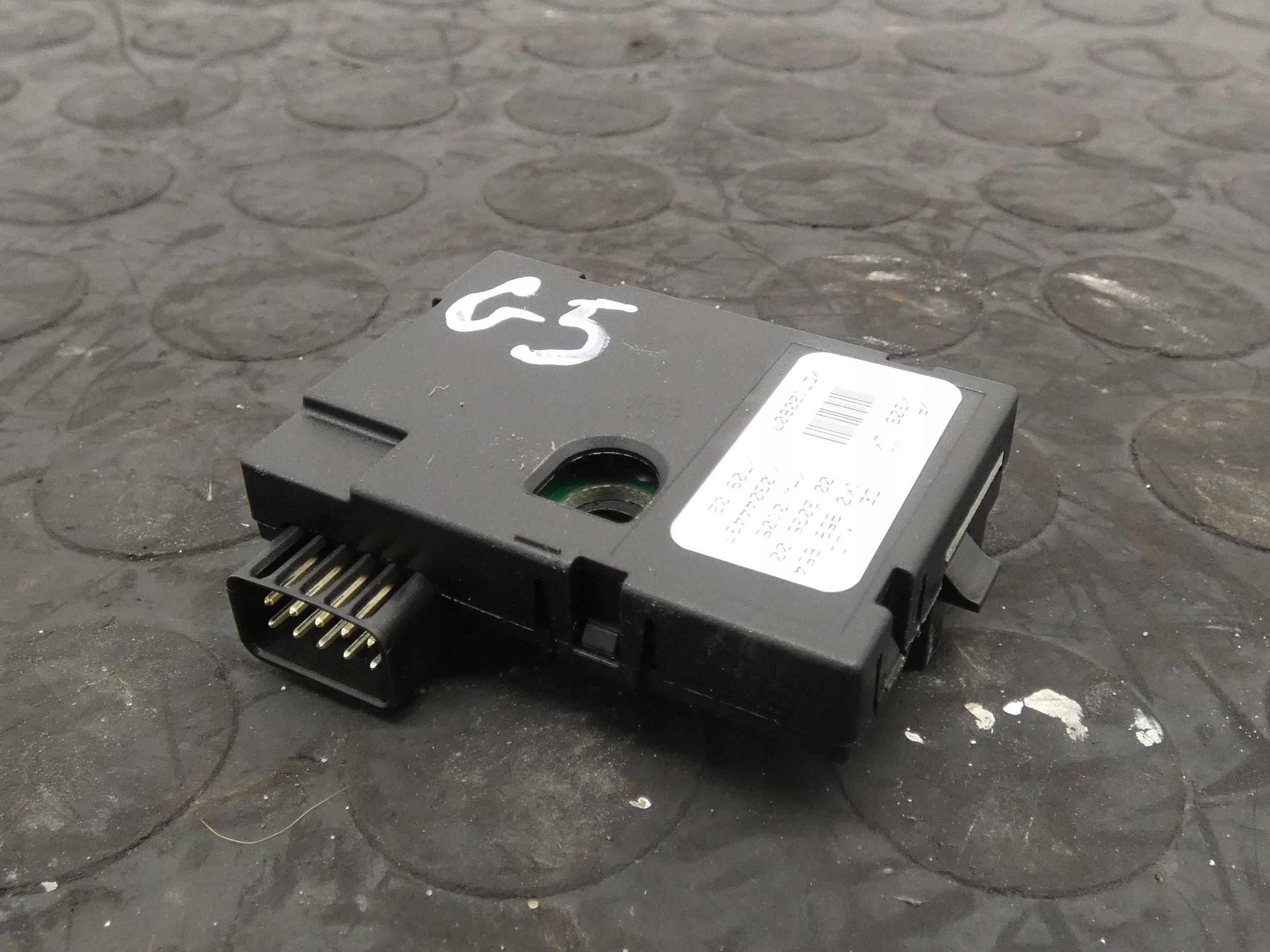 Czujnik kąta skrętu VW TIGUAN JETTA Golf V 1K0959654