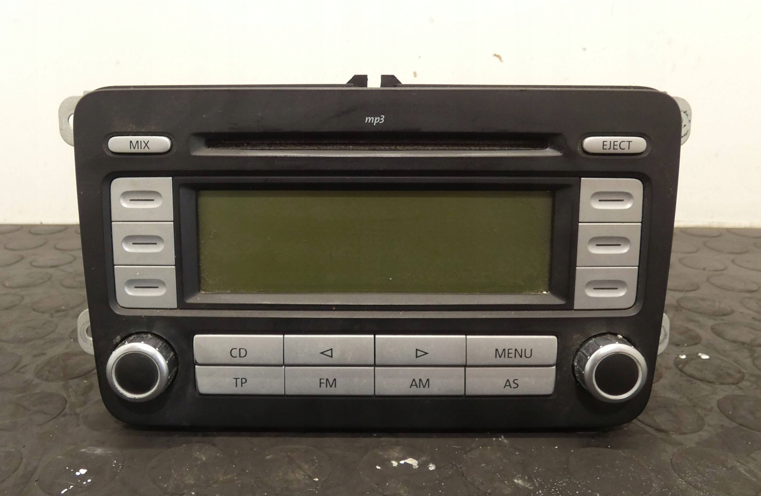RADIO MP3 VW GOLF CADDY PASSAT JETTA TOURAN 1K0035186AD