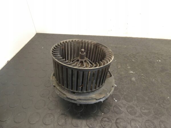 Dmuchawa nawiewu Volkswagen Golf V PASSAT LEON OCTAVIA 35987694C