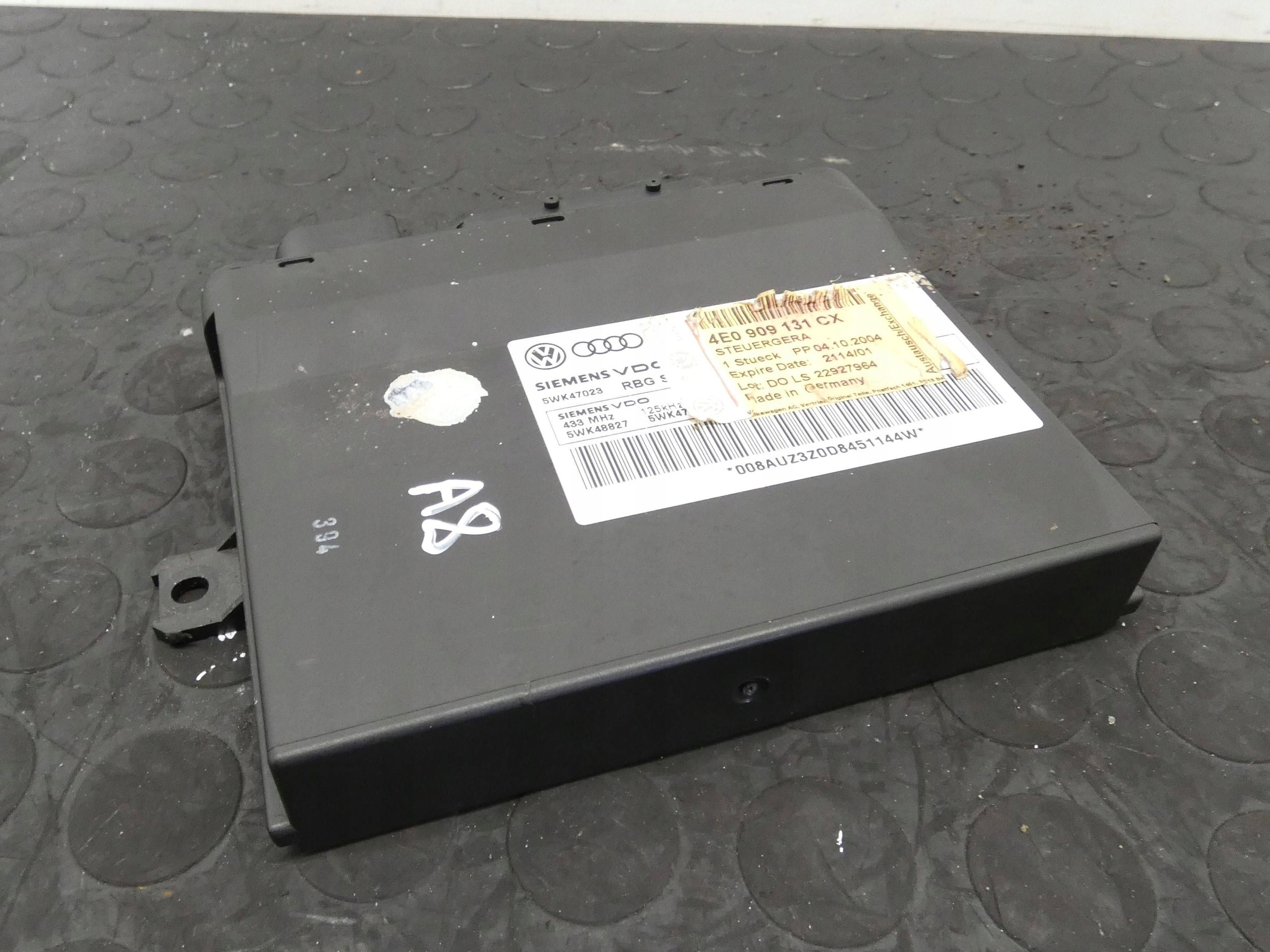 18110936325-6968e9ff8484d Moduł KESSY Audi A8 S8 D3 4E 5WK48827 4E0909131CX